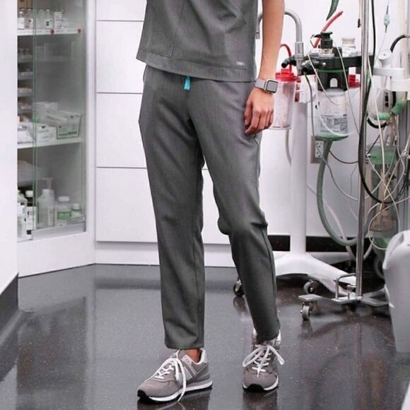 Figs Grey Tonota Scrub XL - Picture 1 of 6